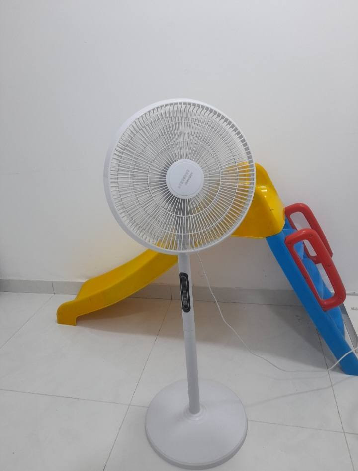 للبيع كلهن بسعر 170 الف وبيهن مجال مكاني تاجيات يم جسر الدوار


**إذا كنت صاحب هذا الإعلان وتريد حذفه لأي سبب، رجاءا أرسل رسالة إلى الدعم الفني**