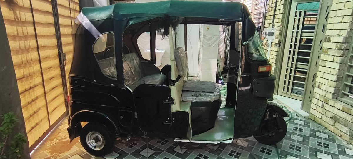 تكتك للبيع موديل 22 شهر 7 محرك واكسل كفاله سنويه ورقم كربلاء لوحات مامستلم باقي التفاصيل ع خاص او الاتصال ع رقم ***********
