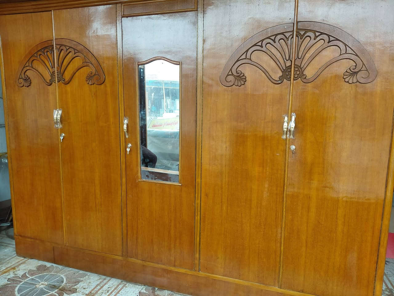 كنتور ابو الخمسه صاج طابق واحد نظيف داخل وخارج صاج ضهر جرجوبه خمسه ملم عنوانه كوت حي الجهاد شارع النجارين نجارة ومعرض الحجامي الاتصال او مراسلة الصفحه ***********
