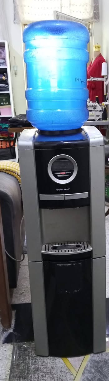 غراض بيت مستخدمة للبيع 
مكانهن كريعات خلف المعارض (السنافر سابقا) 
التواصل ع رقم الواتس ***********
