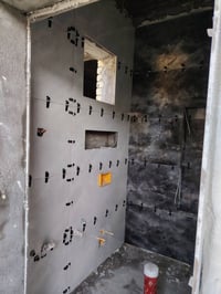 سيراميك وكاشي • مرمر وبورسلين • مهندس بغداد