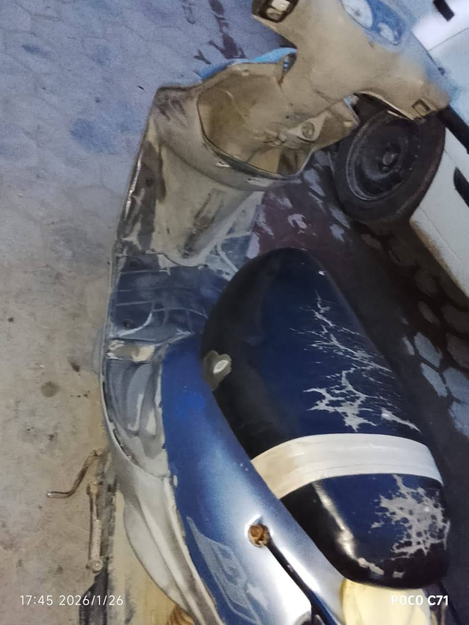 سلام عليكم
دراجه للبيع نضيفه 
السعر 180 وبي مجال بسيط
.المكان الرميثه 
الرقم.***********
