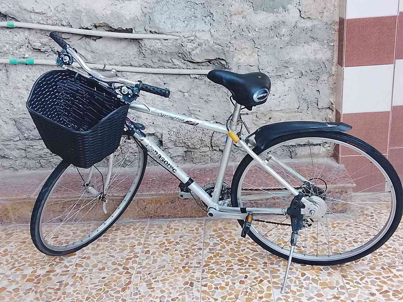 سلام عليكم عندي هاذا البيسكل حجم 27للبيع عنواني موصل رشيدية


**إذا كنت صاحب هذا الإعلان وتريد حذفه لأي سبب، رجاءا أرسل رسالة إلى الدعم الفني**