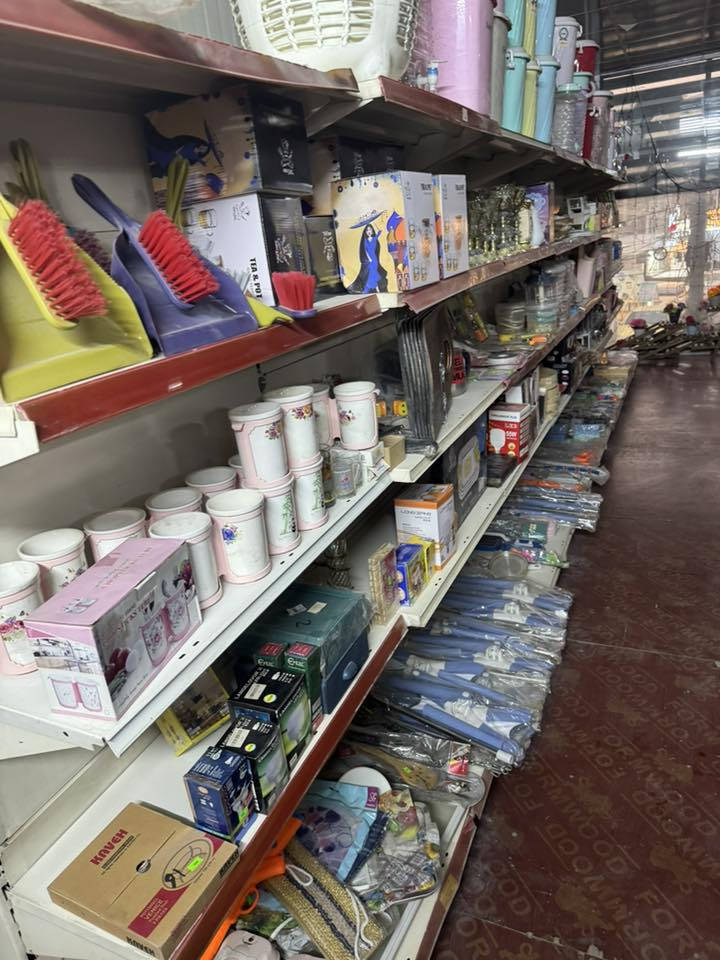 رفوف لبيع بغداد الدوره ***********
