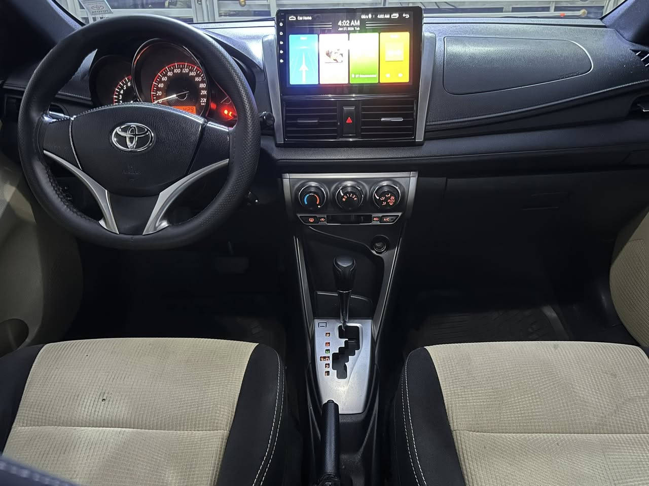 السلام عليكم
كورلا يارس موديل 2015 مواصفات خليجية رقم اربيل
 واب اسمنة وشرط التحويل 
السيارة مواصفات اعتيادية 
نظيفة جداً مقارنة بموديلهة 
السيارة ماشية 66 الف كم 
مكفولة من الحوادث  
السعر شدة وخمسة اوراق 

للاستفسار الاتصال على الرقم 
***********
***********
