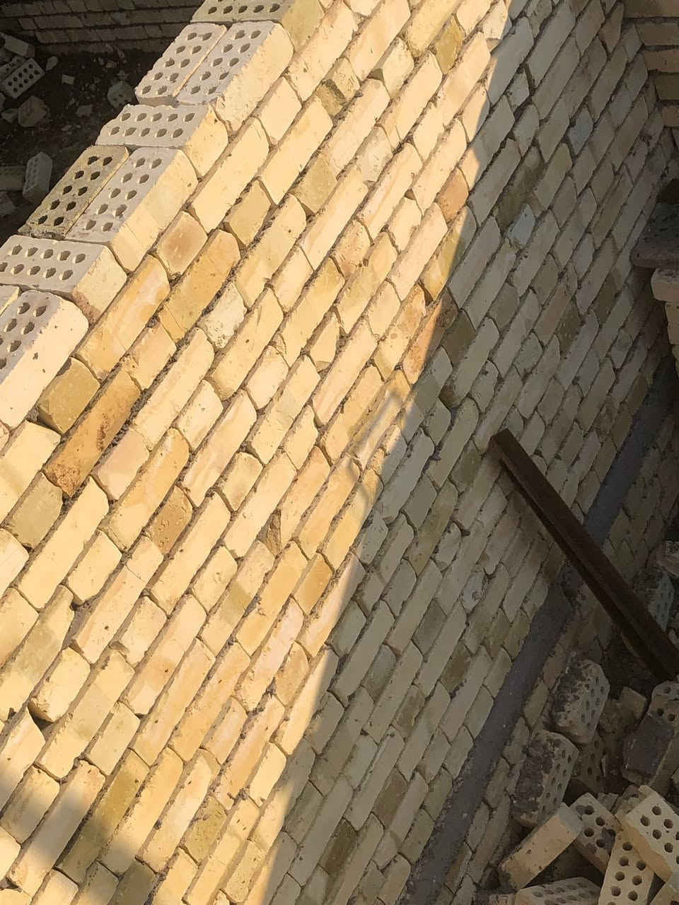 كادر بناء 🧱

خلفات الرمادي  🙆

شغل درجه اولى 🙅

مساطر شاهون  📐📏

وزن للبيت رش البناء☄️☄️

 تنظيف الموقع📌

 المصداقيه بالكلام🤫
/***********
