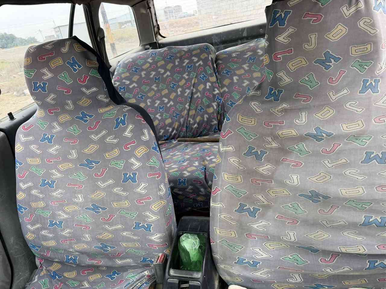 ميسيبوشي للبيع السعر ١٠ أوراق طرف ثالث كير مكينه مكفولات تايرات تعبانه كابريتر تعبان صدر نص عمر السياره فقط وكاله تصير بيها *********** مكان
