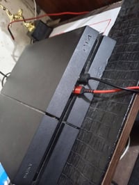 بلاي٤ • ذاكرة ٥١٢ • جوستيك ٢