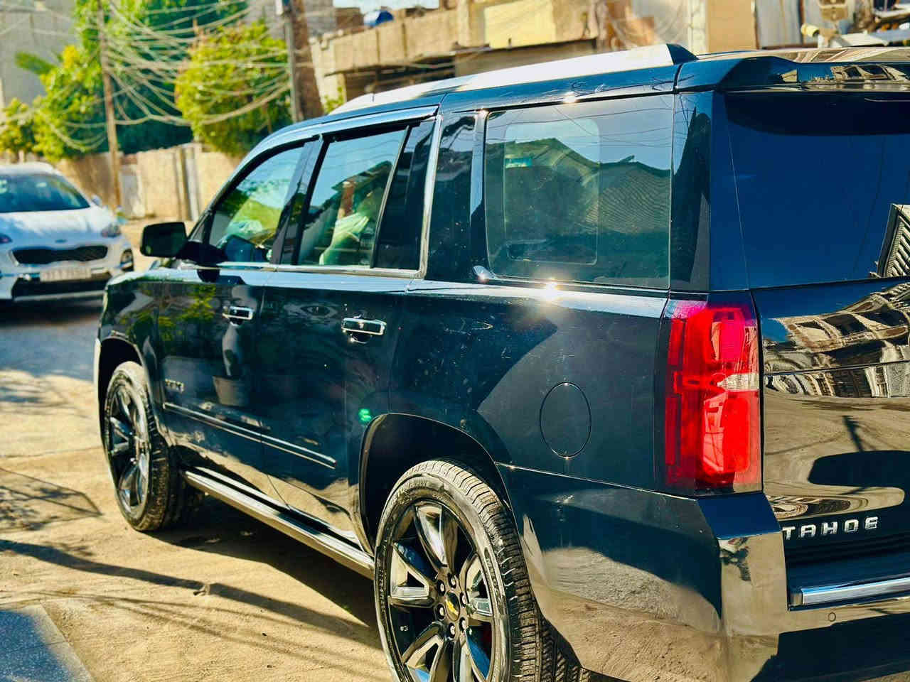 السلام عليكم
تاهو موديل 2019
برايمر 
فول 1/1
دوسات كهرباء 
مري شفط فتحه وبصمه 
بعد معروفه مواصفات البرايمر 
رقم مميز 
كشنات 7كهرباء وجلد 
حادثها بأمريكا ناشره وياهه 
والسونار موجود 
السعر 380
رقم ***********
المكان البياع
