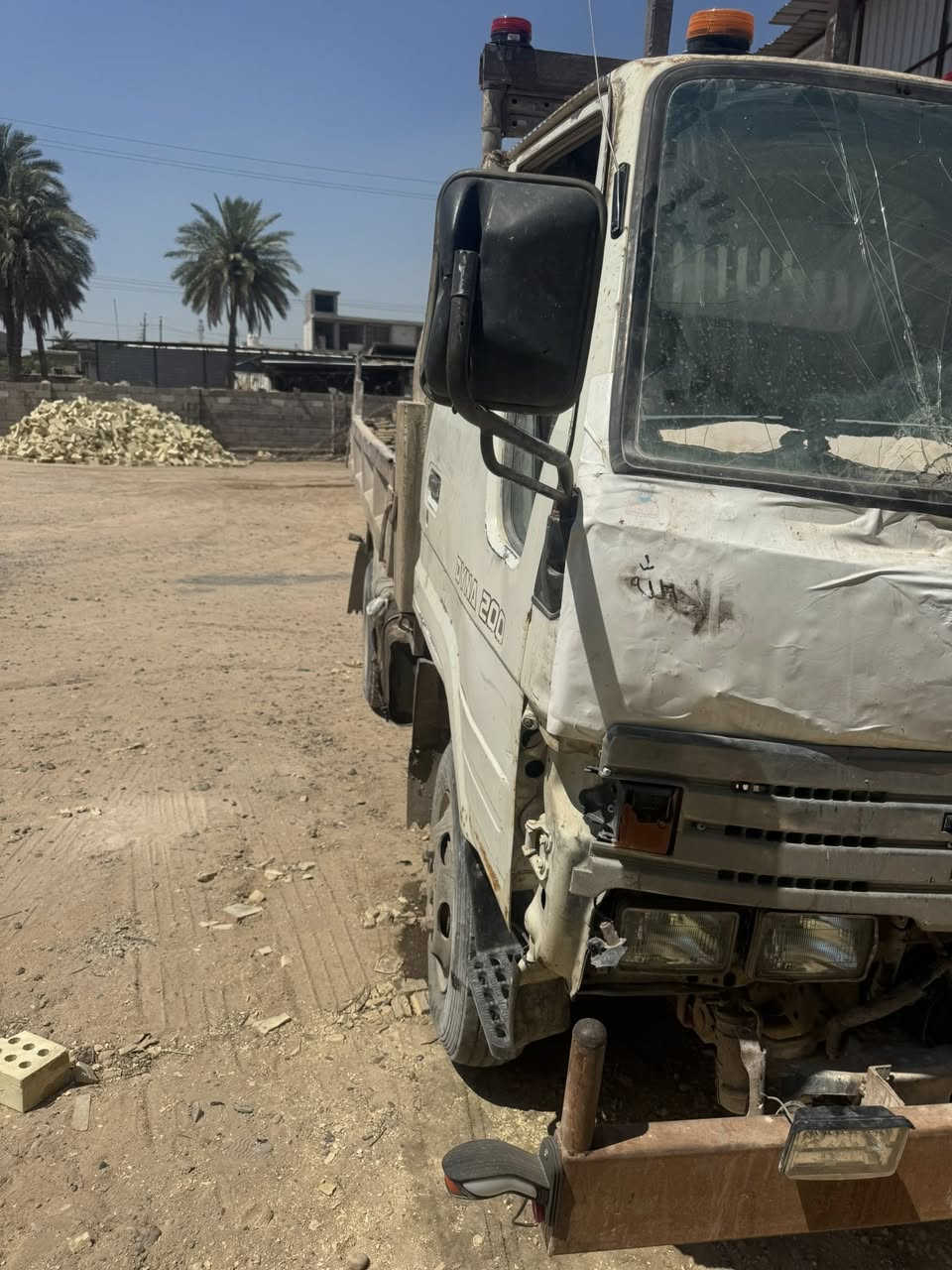 للبيع تيوتا رقم بغداد شاصي مكفول محرك بدايه تبخير مكاني بغداد رقمي ***********
