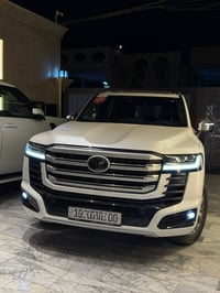 لاندكروزر  VXR هايبرد 2025 بغداد مغلفة ppf * رقم بغداد  * ⁠الفئة: VXR ...