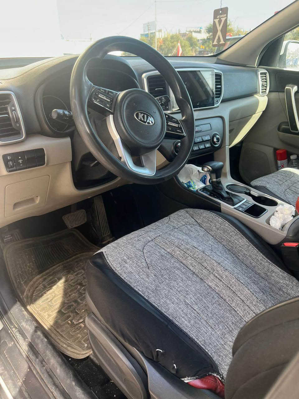 كيا سبورتج وارد خليجي بانوراما موديل ٢٠٢٠  ماشيه  ١١٦ الف بدون صبغ نهايتها ٢٠  الف دولار بغداد, العراق


**إذا كنت صاحب هذا الإعلان وتريد حذفه لأي سبب، رجاءا أرسل رسالة إلى الدعم الفني**