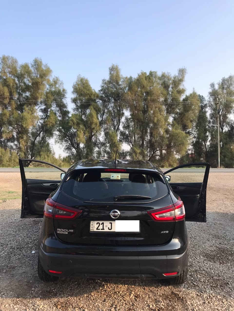 نيسان روج سبورت 21
NISSAN ROGUE SPORT 2021

المواصفات .

فورويل وارد امريكي

حادث جاملغ ايمن وبونيت كما موضح بالصور

فتحتين تبريد

تحكمات ستيرن جهتين

شاشة كار بلي واندرويد اوتو

كامرا دوارة

حساسات ٣٦٠ درجة

رادار امامي وخلفي

بريك طوارئ

محرك ٢٠٠٠ سيسي تنفس طبيعي

گير سي في تي ٨ نمر 

تدفئة وتبريد بلادي 

السيارة ماشية ١٧٠ الف كيلو متر حقيقي

*********** للإستفسار

السعر ١٨٥ $ وبيها مجال
