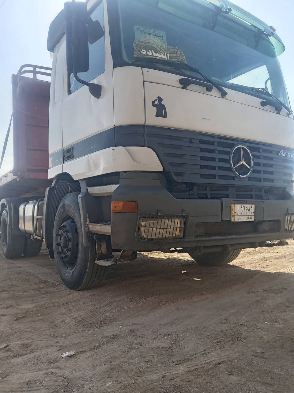 للبيع اكتروز ٢٠٠١ تك سبرنك بلادي قلاب بلادي منضومه كامله مرسومه بلسنويه لوري قلاب  سنويه ٢٨ بسمنه رقم ذي قار  وياها عربانه فلات بلوم ٣محاور جاهزه للعمل تريد بس راس او بس لعربانه مو مشكله مكاني ناصريه فجر *********** مكلف بلنشر
