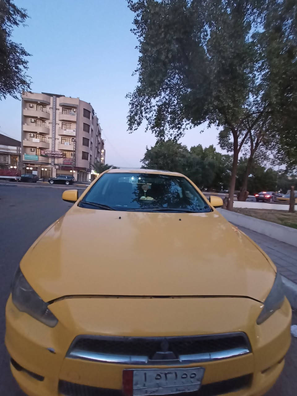 سلام عليكم
لانسر قرش 13 بسمي جاهزه بيه مكانات صبغ 
يرادله ترتيب السياره شوي..
محرك 2000 جاهزه 
حادث جاملغ خلفي..
مراوس او بيع 70 بيه مجال..
***********

مكانه الحله...
