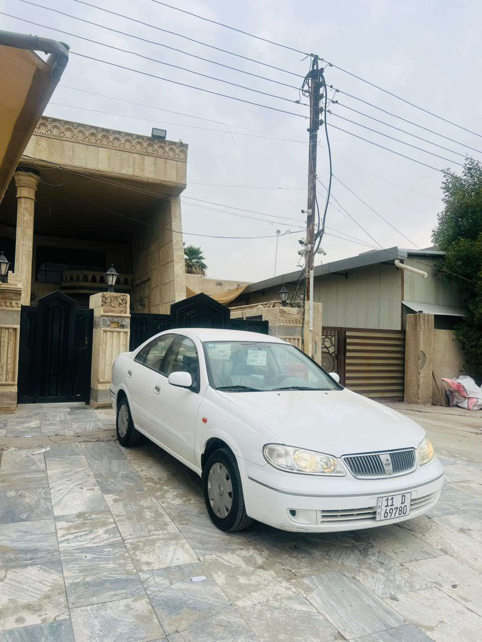 سني 2009 أخت زيرو 
كفاله 
ماشيه 57 الف حقيقي شرط الفحص 
رقم بغداد 
السعر 140$ 
مكان السياره بغداد حي الجامعه 
☎️ ***********
