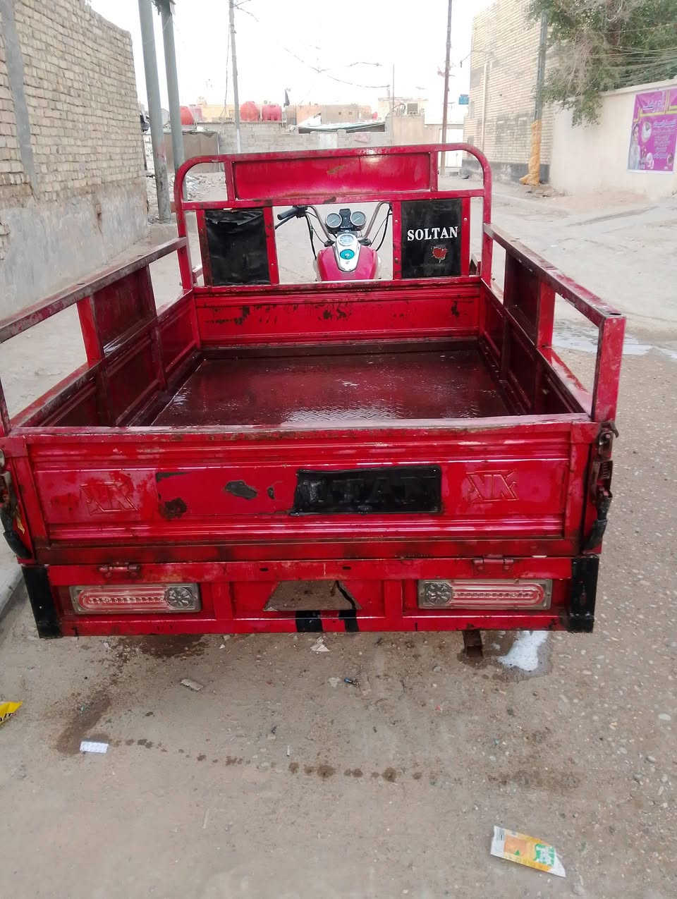 سلطان باب اول 2019
تخم تاير جديد شاصي مكفول محرك مامفتوح جديد ستوته كلها مكفوله ماعده الصفاح مال بدي بيهن صبغ

اوراق وكيلها سيد خلدون ***********
