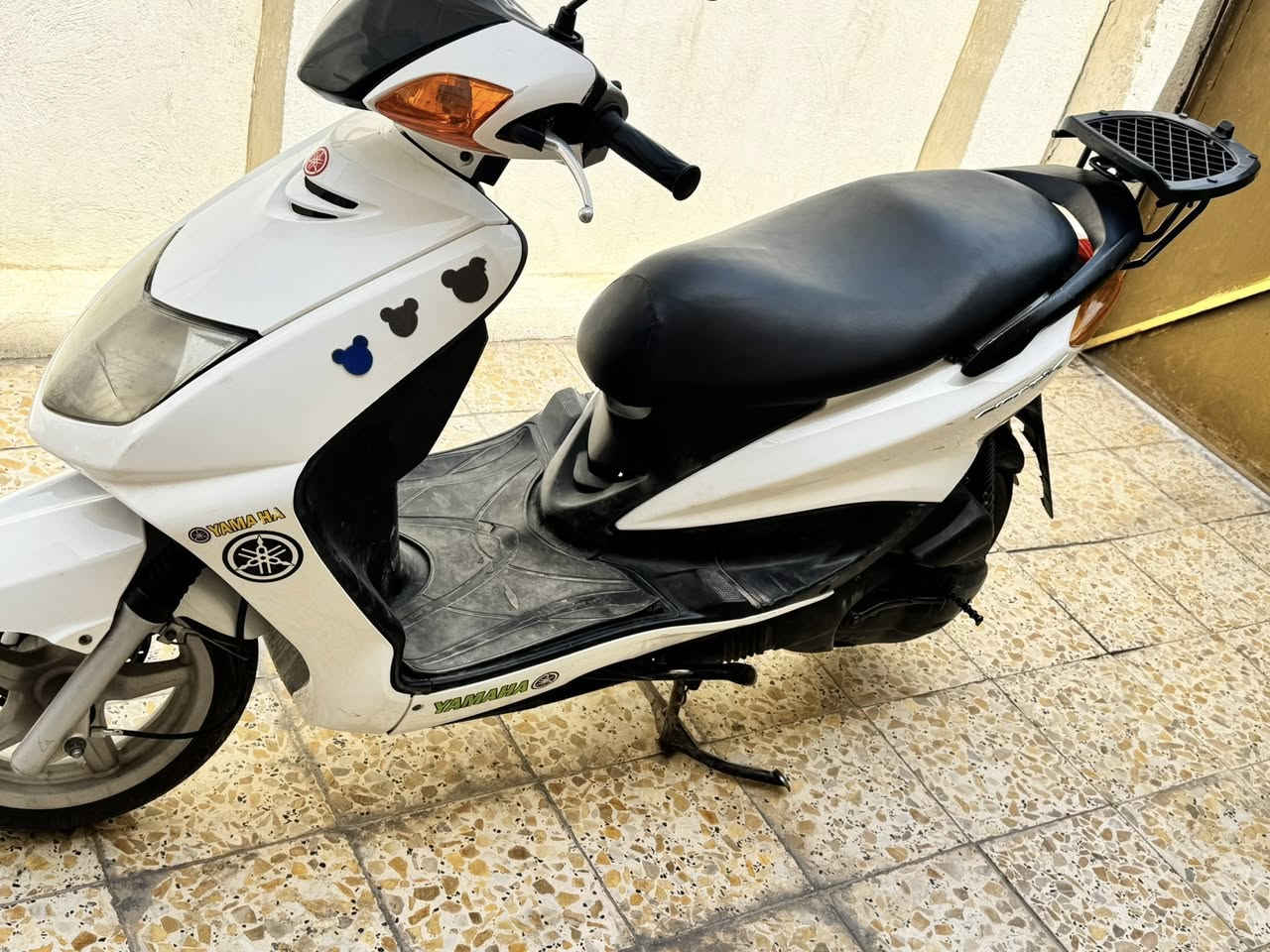 ‏سلام عليكم دراجةسكنز نظيفة كلش محاور بشكل احترافي بوشه وسستم 63 جات أمامي خلفي جدد طبق هدر جديد شو جديدة تايرات جدد كهربائيات كلها شغالة ￼ رايده أب 650 وبيه مجال حك جيتك بكاني بغداد حي العامل رقمي ***********
