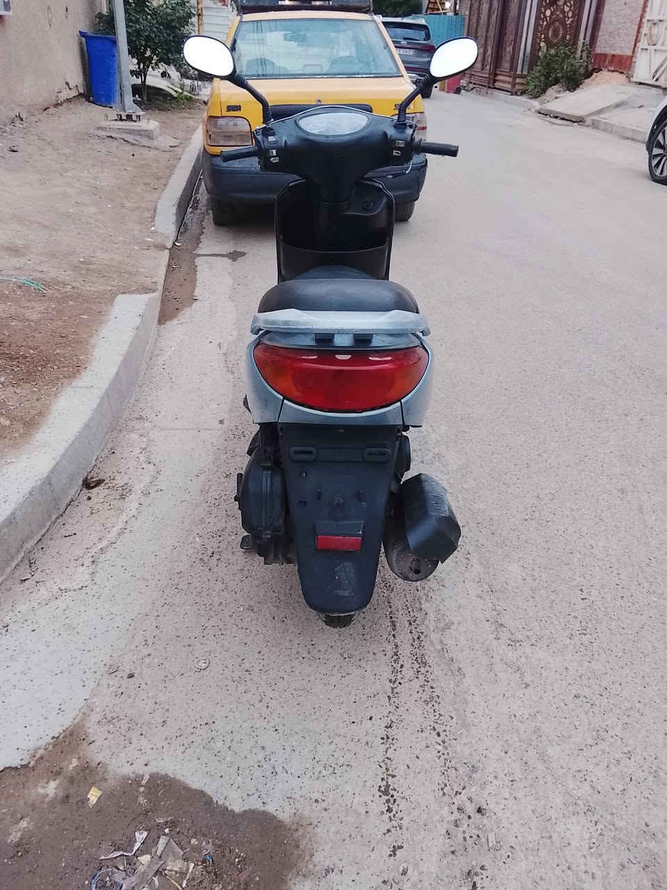 بريز حديث لايت عالي كله شغاله اي نقص مابيه كفرات ختم واحد السعر 550 بغداد الأمين ***********
