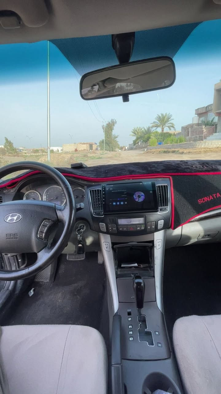 السلام عليكم

سوناتا كصة جديده ٢٠٠٩ 

تبريد تدفئة شغال فول

كير ومحرك شرط 

وشاشه جديدة 

مابيها نقص برغي 

السعر ٤٨ بيها مجال قليل 

هـ***********
