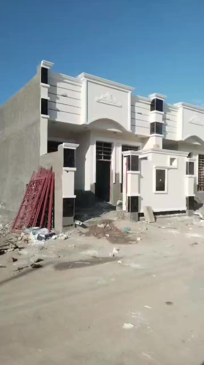 مشتمل للبيع مساحه ١٢٥م غرفه وملحقاتهه الفلوجه الشهداء منطقه ال١٩ بظهر الاربعين الترابي تستلم مفتاح بناء درحه اولى ملكي السعر ٧٥ للتواصل *********** بي واتساب
