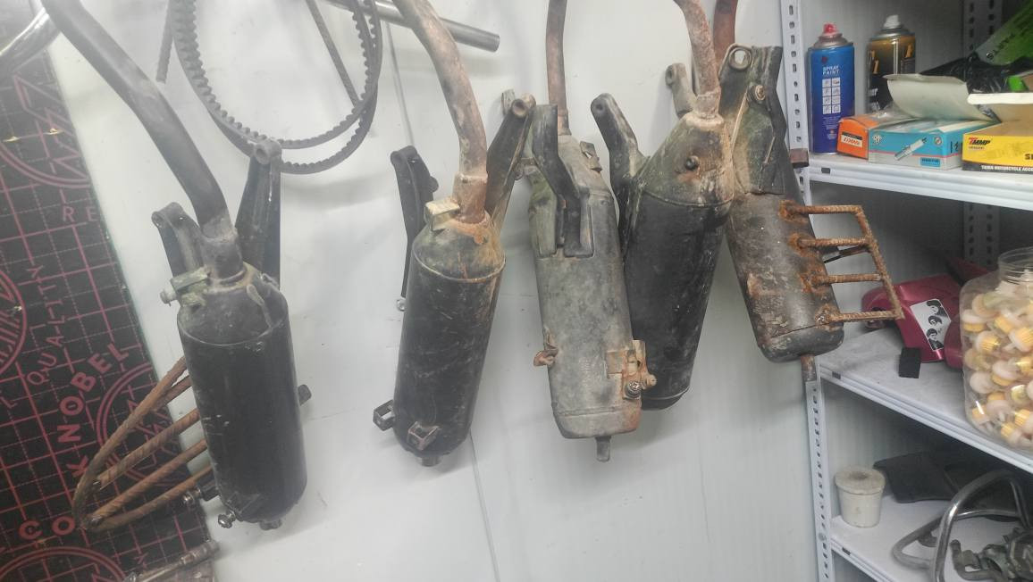 غراض دراجة ماكس 
*********** عمارة, ميسان
