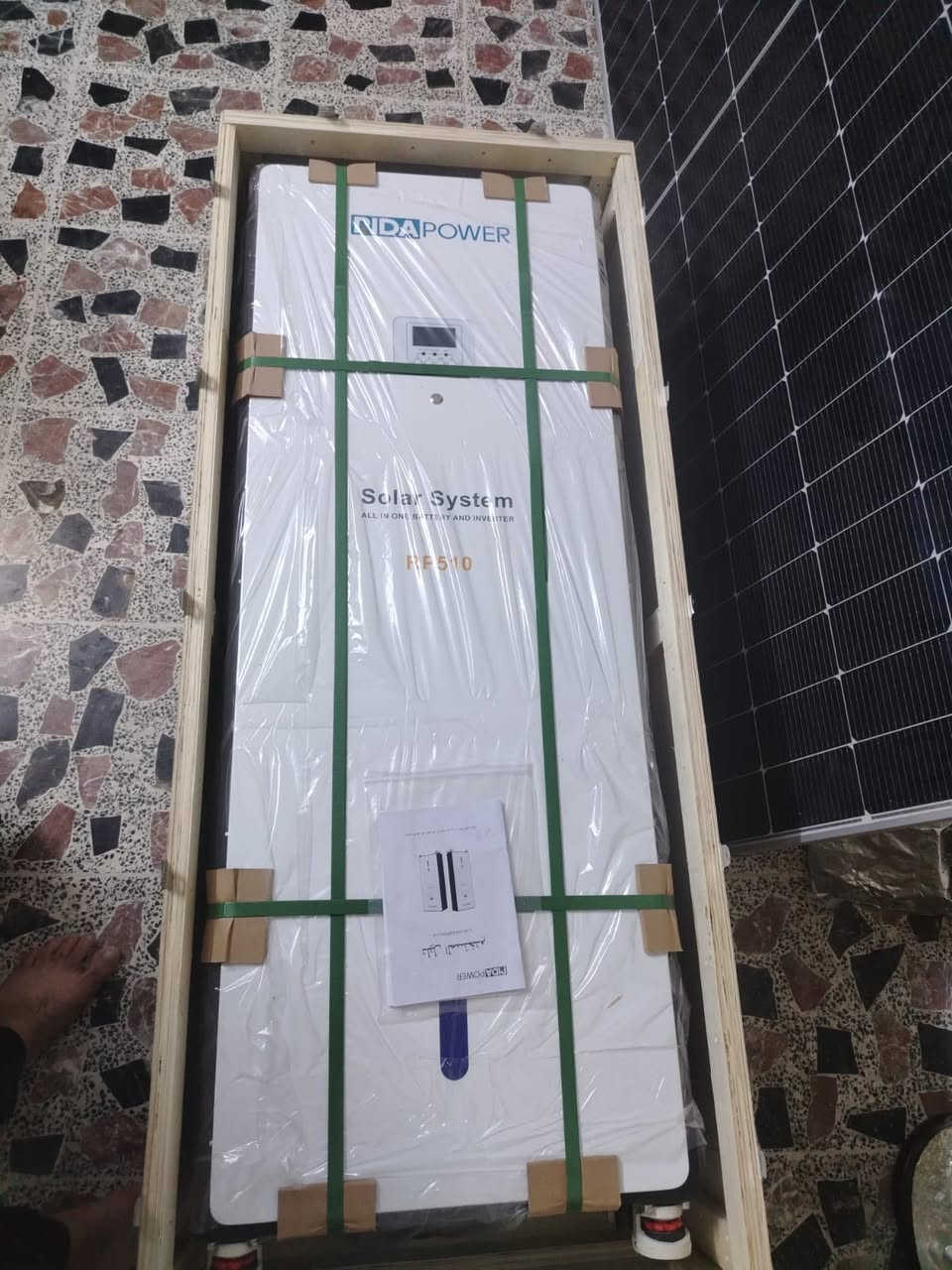 سلام عليكم طاقة شمسية للبيع لاستفسار *********** الرقم واتساب فقط او المراسله على الصفحة
