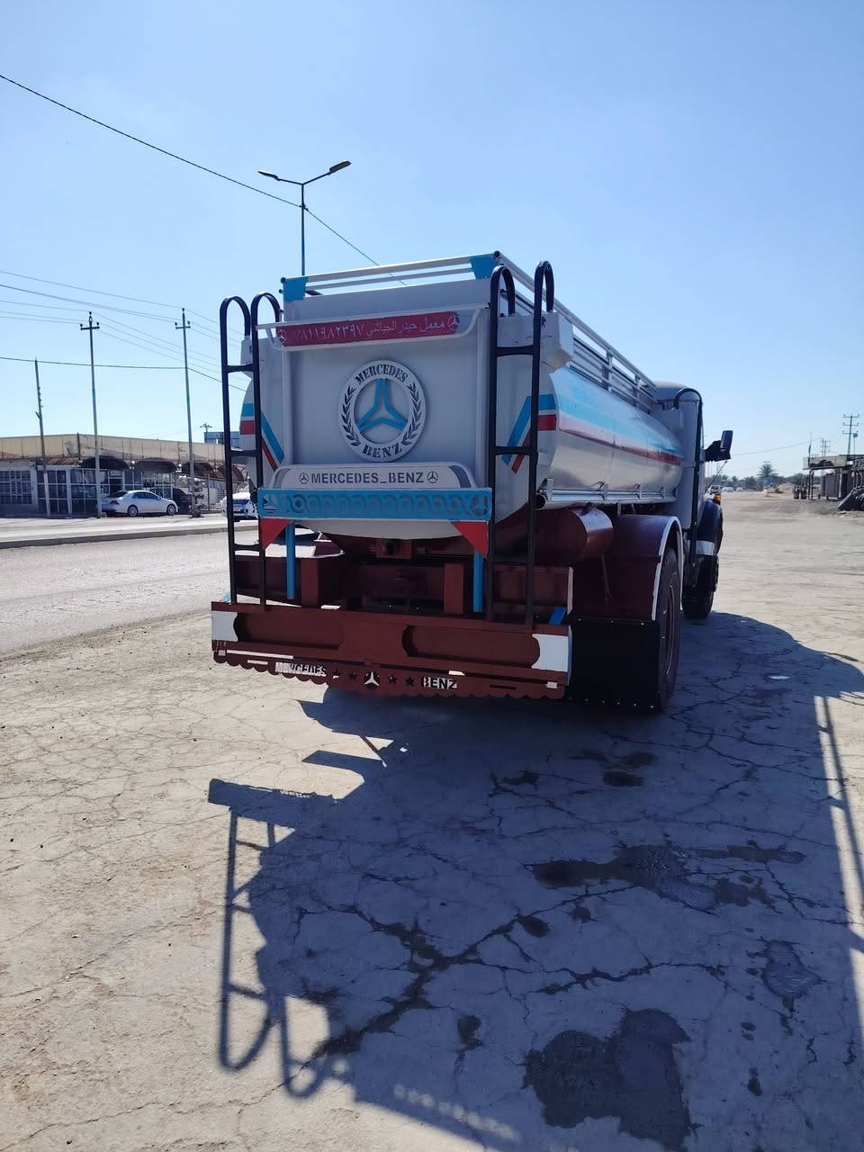 ابردين للبيع موديل ٨٥ عشره طن رقم انبار بسمي سياره وظع شركه قماره وشاصي بدون صبغ مكينه جديده الستفسار عل ***********
