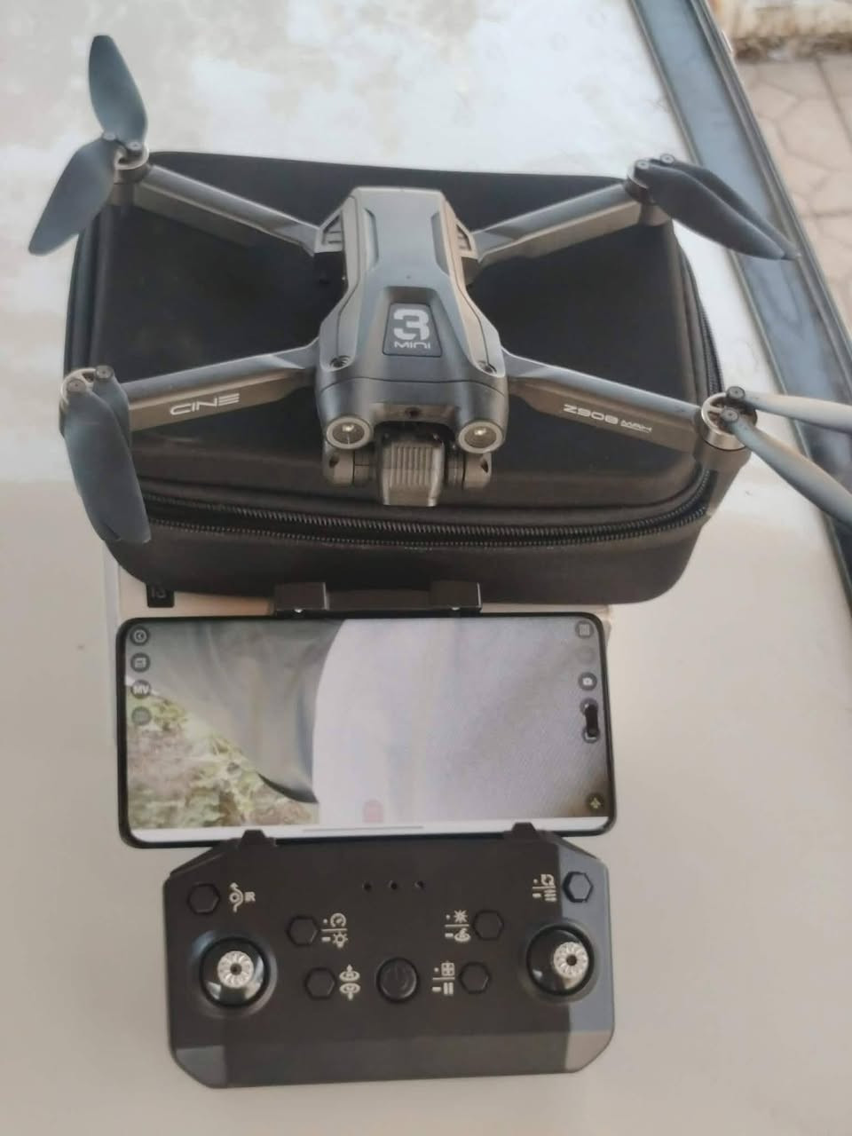 السلام عليكم 
كامرة908DRONE نضيف نفس ما موضح بل صورة مواصفاتها الارتفاع 100م والبعد 800م تصوير K4وبيها جي بي اس ودبل بطارية مستخدمة 8ايام فقط السعر 85وبيها مجال مكاني الهرمات الخامسة قرب مدرسة كعب بن مالك اتصال ***********
