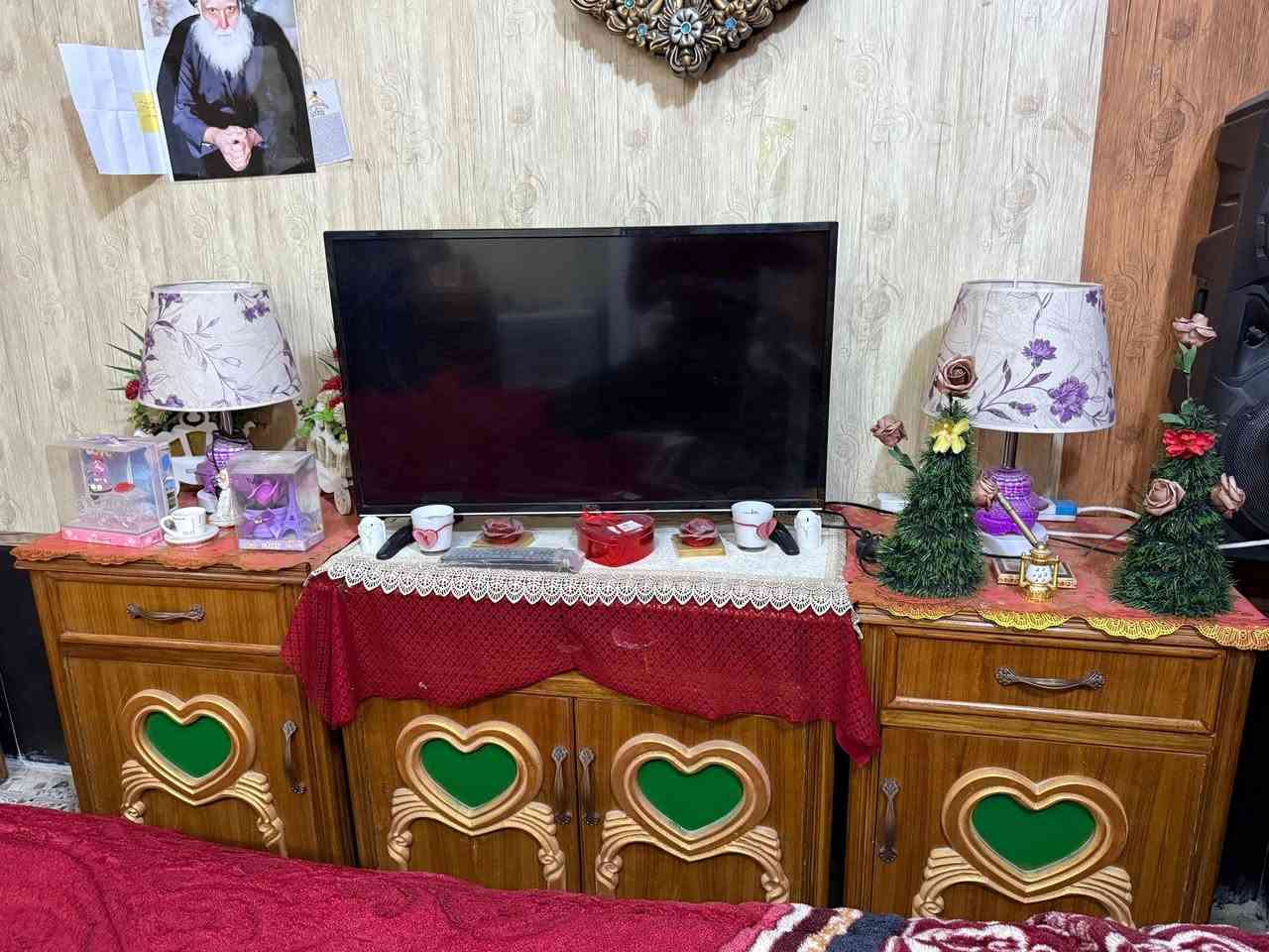 للببيع غرفه عراقيه تزكام ثقيل درجه اوله نظيفه جدا  مو سوكي العنوان نجف الاشرف حي الوفاء سعره مليون و ٥٥٠ 
  تزكام ثقيل واذا متشتري ومتعرف بيهن روح تحصل هواي سوكي


**إذا كنت صاحب هذا الإعلان وتريد حذفه لأي سبب، رجاءا أرسل رسالة إلى الدعم الفني**