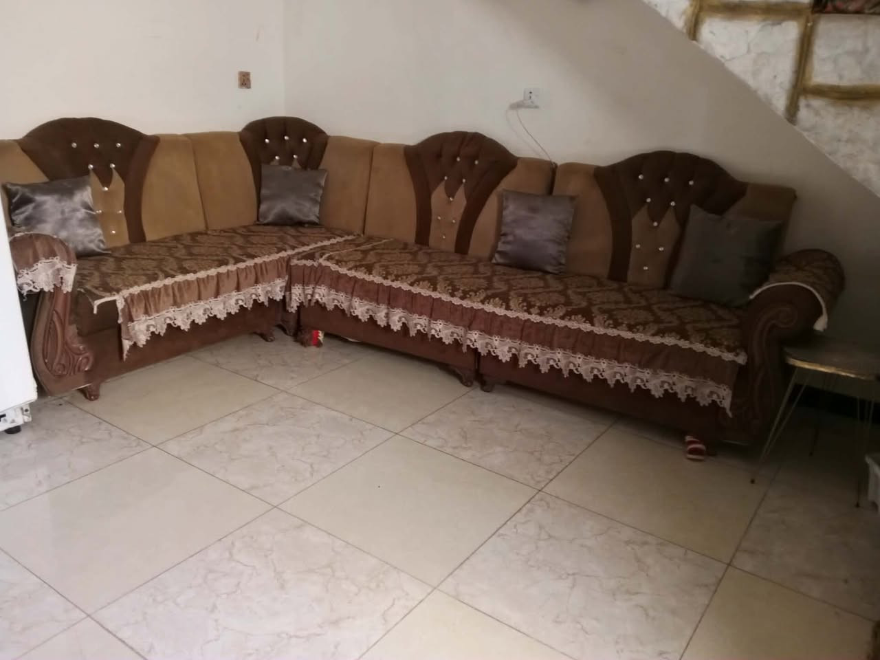 تخم 7 مقاعد بي ضرر بسيط  + نضيف مابي شي اريده ب200 العنوان كربلاء حي الامامين قرب جامع الامام علي للاستفسار خاص


**إذا كنت صاحب هذا الإعلان وتريد حذفه لأي سبب، رجاءا أرسل رسالة إلى الدعم الفني**