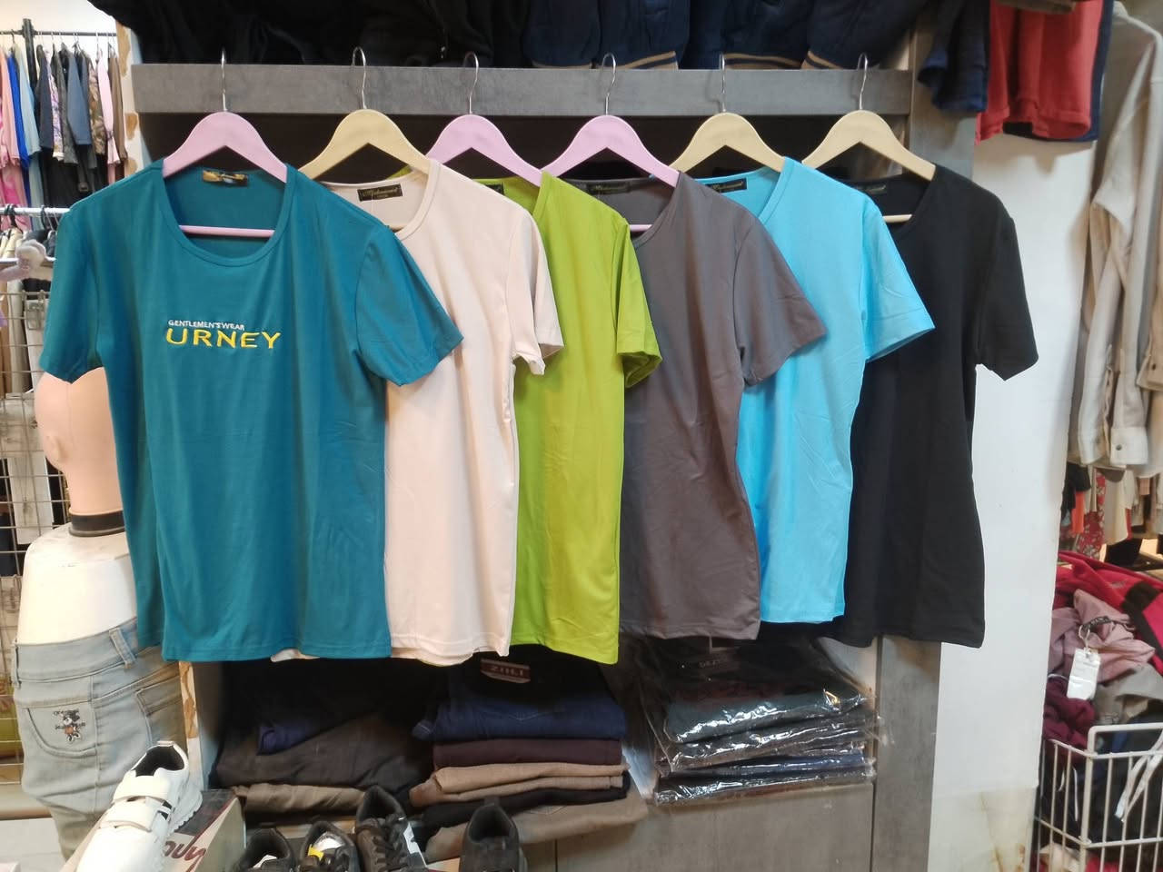 سلسبيل مول 🤗 تخفيضات تخفيضات هائله اليوم داخل سلسبيل مول اي قطعه بل المنشور فقط وبسعر 5 الف العروض لحد الساعه 9 ليلا تنتهي الكل يستاهل 😎 أهلا وسهلا بل الجميع


**إذا كنت صاحب هذا الإعلان وتريد حذفه لأي سبب، رجاءا أرسل رسالة إلى الدعم الفني**