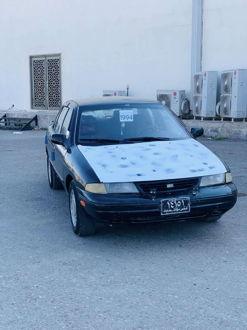 السلام عليكم للبيع فقط. كيا سيفيا موديل 1994 فحص بغداد اوراق كامله
بس ماندل صاحبها  ابيع واقع حال هالموجود.  اتكفل سرقه وطلبه وعشاير 👉👆👆

كير محرك شرط  
محرك جبير  2000 
نشاط فول ✈️
كير اوتوماتيك شرط 
صدر بالجيس امامي خلفي 🆕 
تخم تاير جديد 🆕 
كهربائيات من الدعاميه للدعاميه
تدفىه شغاله🔥 تبريد شغال بس نقصه كتف
لايت عالي ناصي 
كشر فول بدون ضربه السياره 
دواخل كلها جديده 🆕 
سنتر لوك شغال 4️⃣ بوب تتقفل 🔒 
بدون اخياس 
ابطاين جدد 
ويلكب ابلادي 
جام كهرباء ⚡️ 
مسجل فول تخم سماعات 🔊 

ملاحضه ✋ سياره بدون نقص 
سياره ناعمه  ماتسمع لادركه ولاشي
اترايك مال حديث 
متعوب عليها مال جناي
جديده الساره ب معنه الكلمه 
اترايك موصل شرط ✈️

مكان السياره
 صلاح الدين 
الضلوعيه
                    السعر 18 وبيها مجال 

والنضيف يستاهل 😊

الاتصال
 ***********
