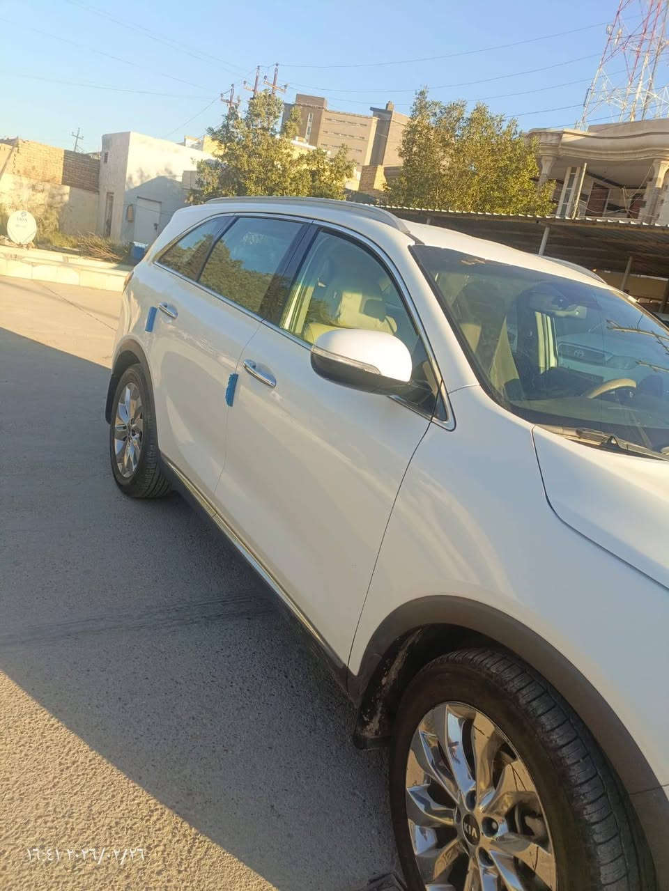 السلام عليكم سورنتو موديل 18 خليجي   بسمي رقم بصرة بيها بنيد وجاملغ  مبدلات للاستفسار الاتصال  على الرقم *********** المكان ميسان العماره حي الشهداء  السيارة كلش حلوة احلى من الصور بهواي 
السعر ٢٢٥ $ وبيها مجال حك الجيه 
مكلف بنشر
