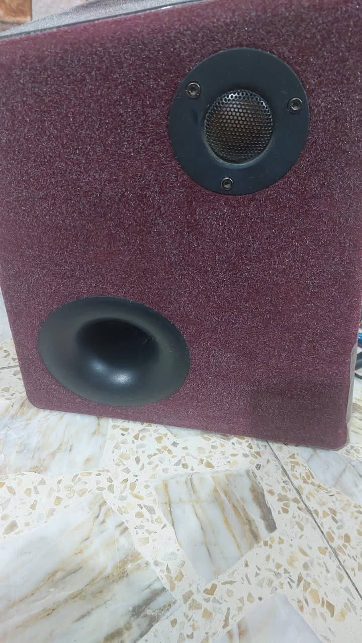مضخم صوت مال سياره مستخدم اي عطل مابي سعر 75الف مكلفه بالنشر @إشارة


**إذا كنت صاحب هذا الإعلان وتريد حذفه لأي سبب، رجاءا أرسل رسالة إلى الدعم الفني**