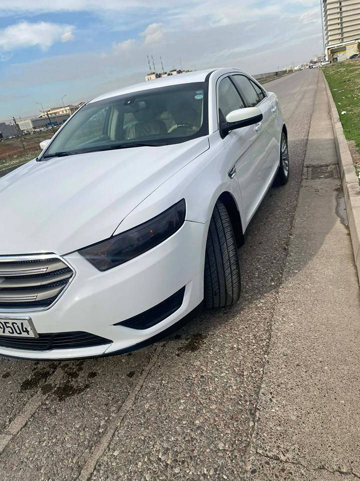 فۆرد تۆرێس مۆدێل 2013یی شەریکەی نیڤایە  مواسەفات  حاسە شاشە کوشن کارەبا کوشن جلد جام کارەبا کامێرە ناو زەرد زۆر  شتی تر 2چاملغی پشتەوەی بۆیاخە بێ ناو گرتن وە دەگایەکی بیلادی گۆڕاوە گێر و مەکینە بەشەرەت سەیارەکە مەسرەفی نیە بۆ زانیاری زیاتر  *********** أربيل, العراق
