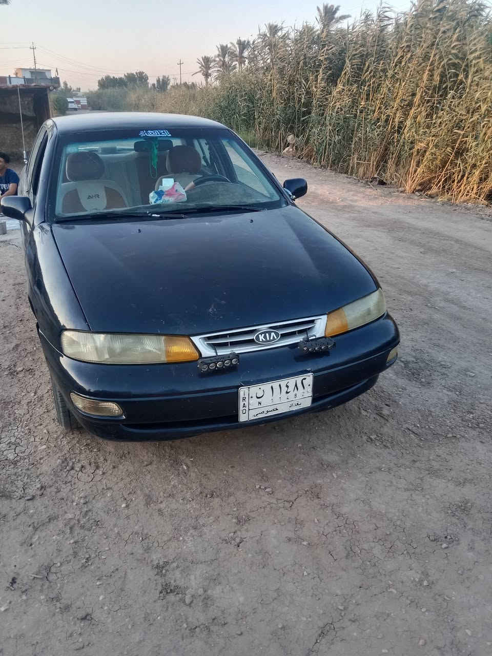 سيفيه للبيع موديل ٩٥ رقم بغداد السعر ٣٢ اوبيها مجال سنويه 4سنين صاقطه سياره مال جناي  ***********
