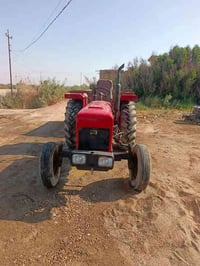 كاروبة للبيع تخم تاير راس و عربانة.  ثكالات امامية.  كهربائيات شغالة. ...