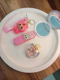 مجموعة لابوبو • ميدالية • مراية