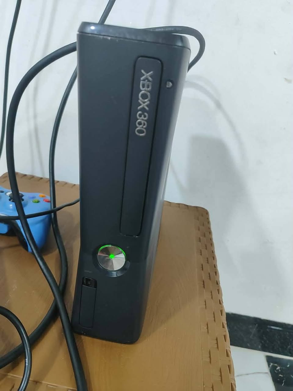اكس بوكس 360 هارد 500كيكا كلش نظيفه مع اثنين يدات بيها 153 لعبه مهكر العاب اكو بي سعر١٤٠ الف دكوك, كركوك


**إذا كنت صاحب هذا الإعلان وتريد حذفه لأي سبب، رجاءا أرسل رسالة إلى الدعم الفني**