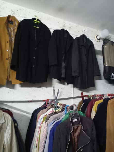 وصول وجبه قبوط وقمصله وكوت
وحورانيات وجهين الوان
وعبي شتوي الوان
ويلك جوخ وجهين
ودشاديش خليجي جديد
الاسعار
القبوط  ب١٠والقمصله والكوت ب٨
الحورانيه وجهين ب٨٥
يلك جوخ وجهين ب١٨
الدشداشه ب 10
العنوان حديثه سوق الحي العسكري مقابيل مدرسة البسمه للبنات العماره الصفراء محل الخليج ابو شهاب
***********
***********. وحياكم الله
