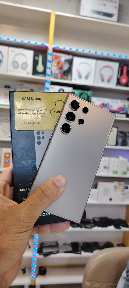 للبيع نقد او قسط على ماستر الرافدين S24 ULTRA ذاكرة 256 بعده داخل الضمان ملحقاته ما مستخدمه نضافه ١٠٠/١٠٠🔥
عنوان بعقوبه التحرير
للتواصل *********** بعقوبة, ديالى
