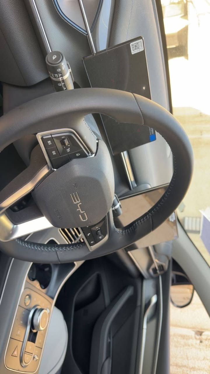 بي وايدي دستروير لون اسود ملكي 🖤 اغلى من الابيض
🔥🔥🔥19.600🔥🔥🔥 
(صافي بدون اجور الدلالية)
مرقم بغداد بسمي تحويل ثاني يوم 
  ديسترويرBYD 2025  زيروو 

♦️محرك 1500cc
♦️HEV كهرباء+بانزين+شحن
♦️دخول ذكي بطاقة NFC
♦️كشنات جلد ابيض رياضي
♦️قطعتين تبريد
♦️كير ماوس
♦️بصمة زجاجية
♦️انظمة قيادة
♦️هاند بريك كهرباء + اوتوهولد
♦️ستيرن رياضي
♦️شاشة وسطية قلابة
♦️كامرة خلفية
♦️ اغراض الاصليه موجوده 
موقع بغداد السيديه 📌
‏‎للاستفسار يرجى الاتصال على الرقم ☎️:
‏‎للاستفسار  *********** متواجد في الواتساب
