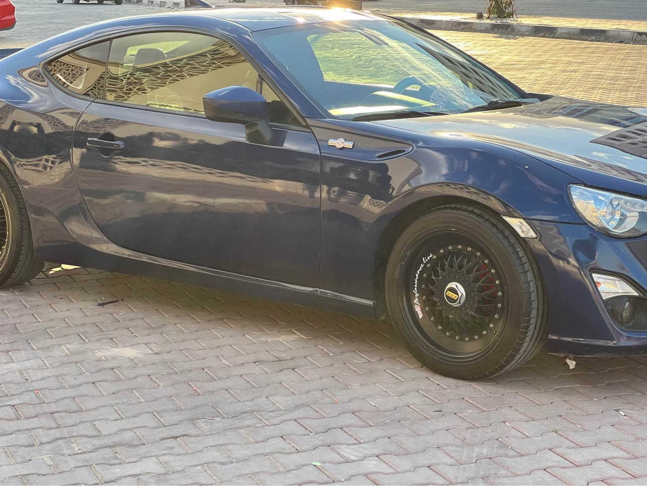 للبيع GT86 موديل 2016 ماشيه69 الف كيلو السياره داخله دعاميه فقط بدون شواصي ولغود وهنا بالعراق صار بيها بارد جاملغ امامي ايمن وباب ايمن وجاملغ خلفي ايمن وبدلتهن الجاملغ والباب يعني الصفحه الأيمن صبغ شغل درجه اولى جاهزه السياره 
فول مواصفات بصمه 
دبل كزوز ريمونت 
كير عادي رياضي 
داخل كاربون فايبر 
هيتر كشنات 
تبريد حداديه جاهزه
مكينه جديده لاتنقيص ولاتبخير ولا صوت 
رقم بغداد سنويه لل27
مكاني النجف السعر 78
بيع او مراوس حسب القناعه 
*********** النجف, العراق
