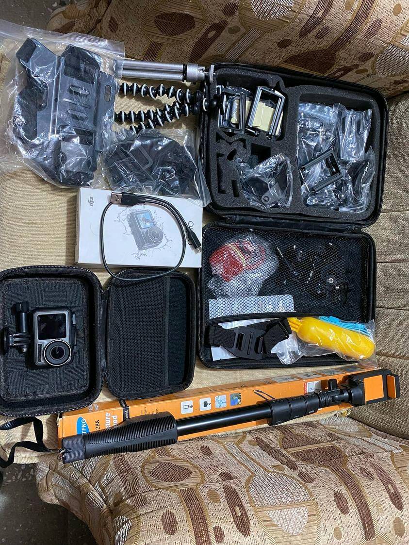 كامره جديده dji Osmo Action
يجي وياها جنطه اكسسوارات كامله +رام 128كيكا 4k