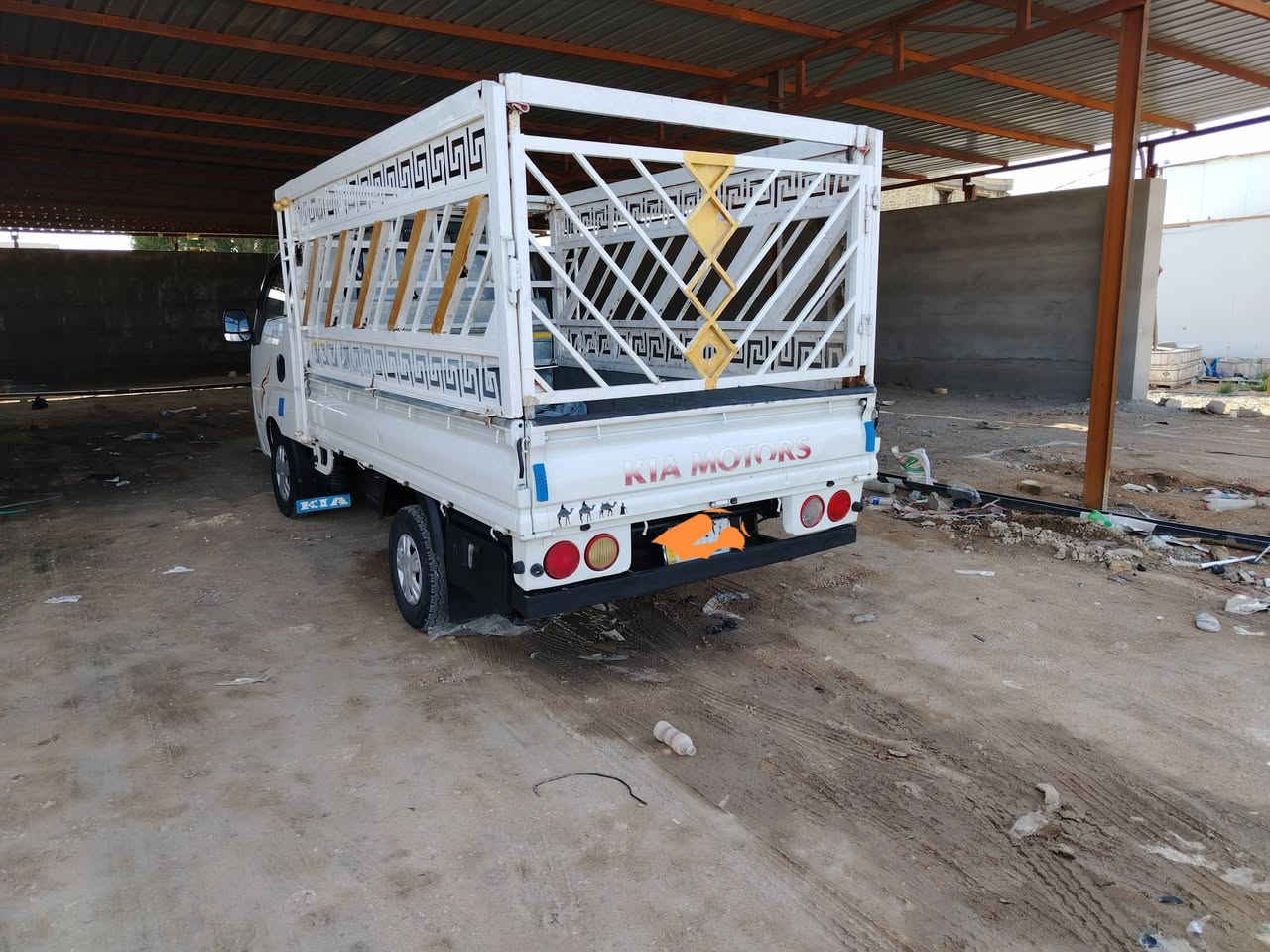 السلام عليكم سياره للبيع موديل  2016 كفاله عامه مكينه شرط سنويه 2029 تحويل ثاني يوم تبريد شغال  حداديه جديده تخم تاير جديد  للستفسار ع رقم 📱 ***********
