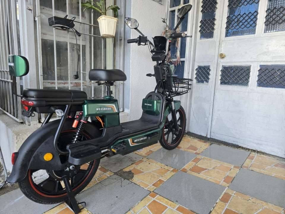 باسکل شحن سفر اسبوعین ماشی کلە عل وضع شركة باتريات شرط مابي اي عيب
سعر380
رقم موبایل***********
عنوان کرکوک حی نصر
