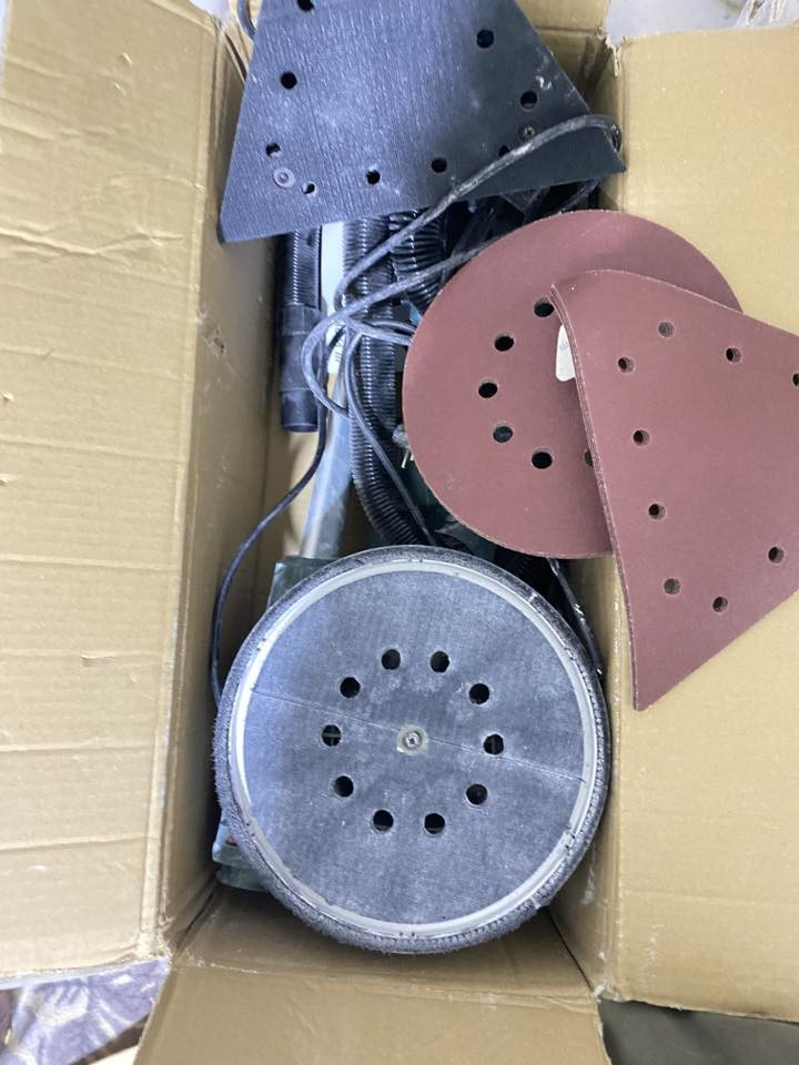 كله شرط الشغل السعر 90 للكل والله جدد ونضاف ومفحوص وليريدهن اصورلياهن وهنه يشتغلن 
حط تم وطبلك خاص او الاتصال ***********
