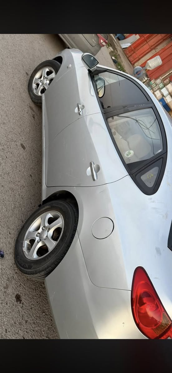 افانتي 2009  گص جديد باجات
سياره نضيفه حيل وجاهزه 

 وتخم تاير جديد گير محرك كله مكفول 

للاستفسار ***********
السعر 40
