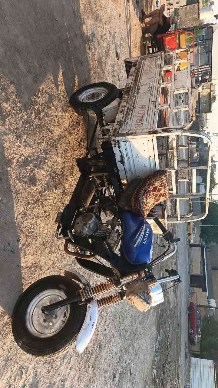 ستوتة لبيع سعر ٨٠٠ فيها مجال ***********
